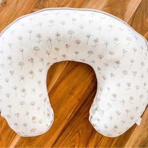 Organic Holy Lamb “Boppy” w/Two Organic Covers